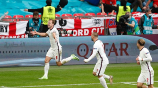 21年現在クリスティアーノ ロナウドの着用スパイクはこれ スパイクあれこれblog